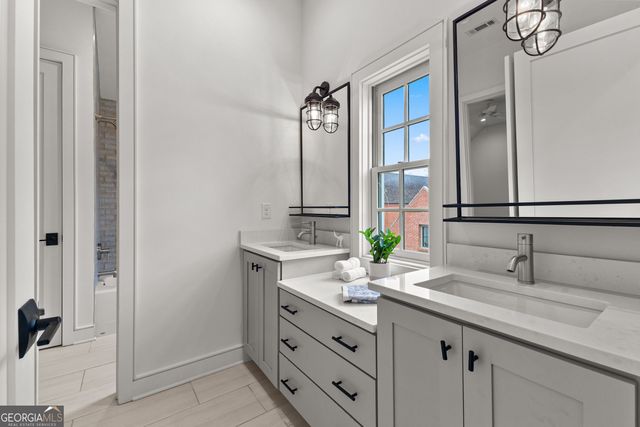 110 3rd Street, Fayetteville, GA 30214