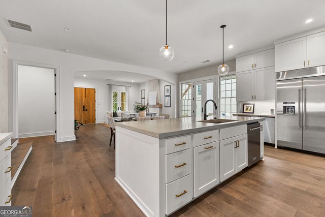 110 3rd Street, Fayetteville, GA 30214