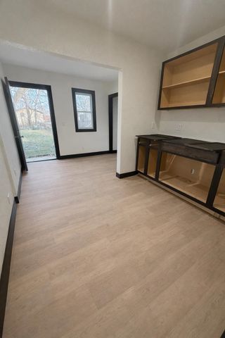 1618 N Piatt Ave, Wichita, KS 67214