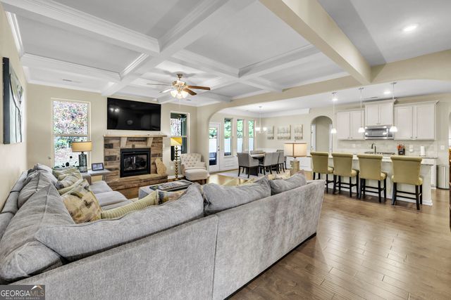 134 Brookview Drive, Newnan, GA 30265