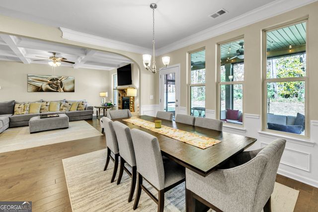 134 Brookview Drive, Newnan, GA 30265