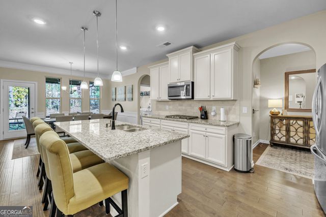 134 Brookview Drive, Newnan, GA 30265