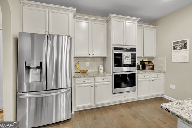 134 Brookview Drive, Newnan, GA 30265