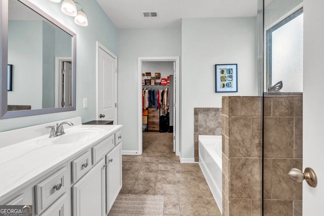 134 Brookview Drive, Newnan, GA 30265