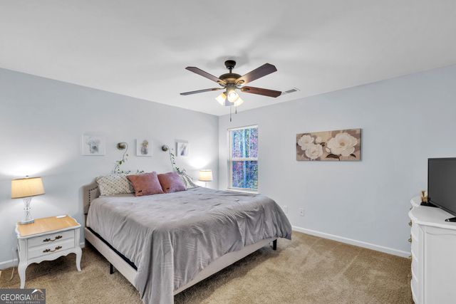 134 Brookview Drive, Newnan, GA 30265