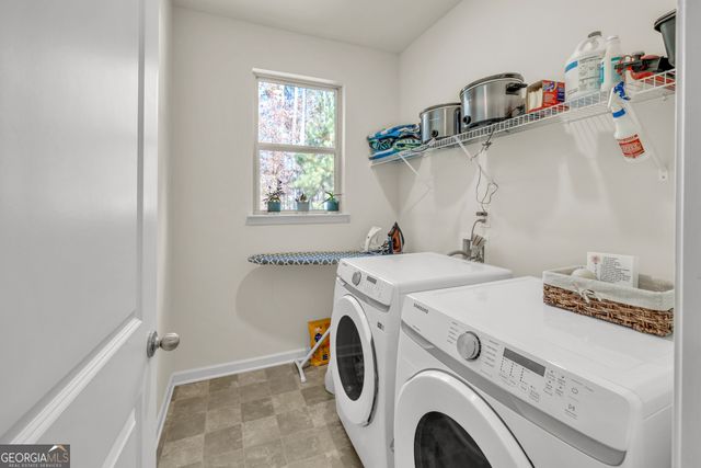 134 Brookview Drive, Newnan, GA 30265