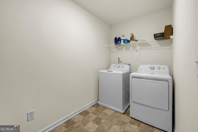 134 Brookview Drive, Newnan, GA 30265