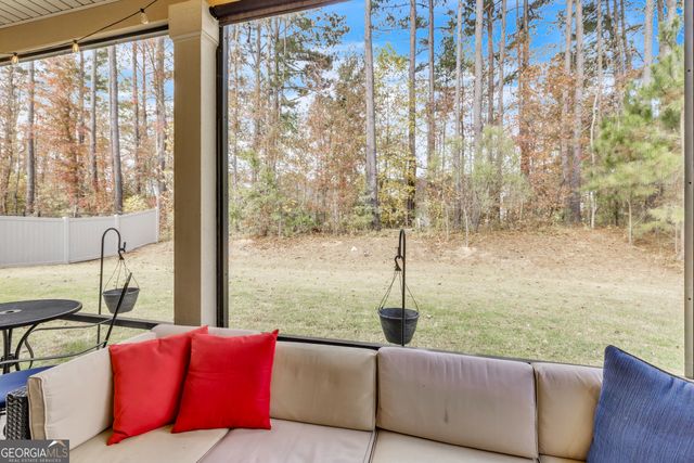 134 Brookview Drive, Newnan, GA 30265