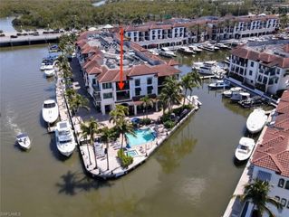 1490 5th AVE S 200B, Naples, FL 34102