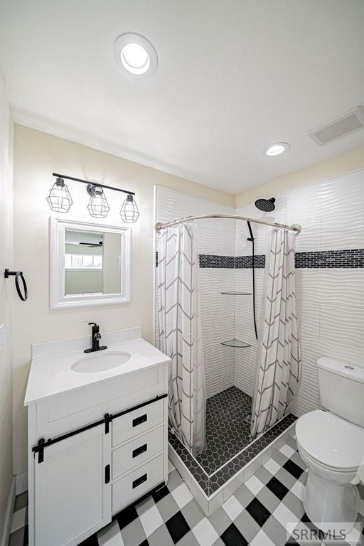 Image 46 of property listing at 3710 E 337 N, Rigby, ID 83442