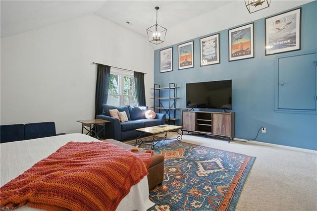 1109 Plantation Lakes CIR, Chesapeake, VA 23320