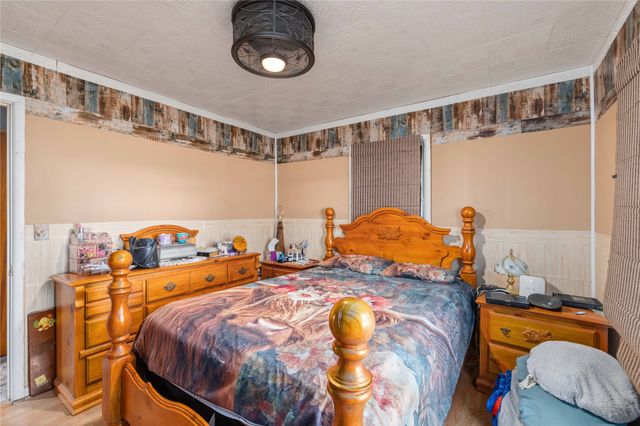 915 S Neches Street, Coleman, TX 76834