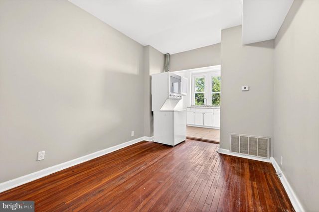 1725 GWYNNS FALLS PKWY, Baltimore, MD 21217