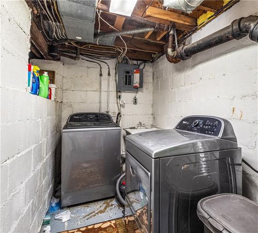 1524 Lyndale Avenue, Eau Claire, WI 54701