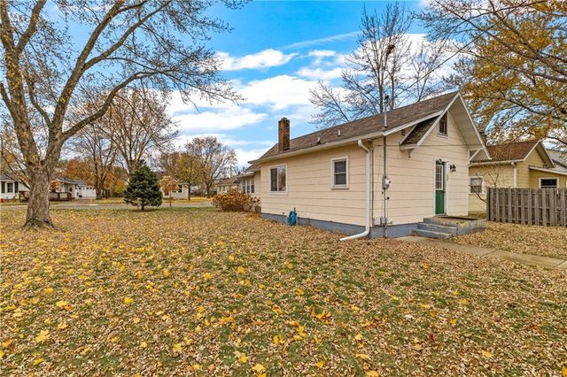 1524 Lyndale Avenue, Eau Claire, WI 54701