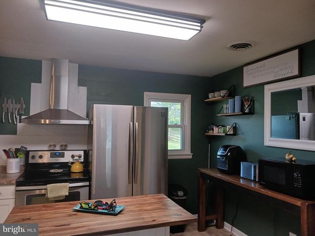 16 FORD AVE, Boonsboro, MD 21713