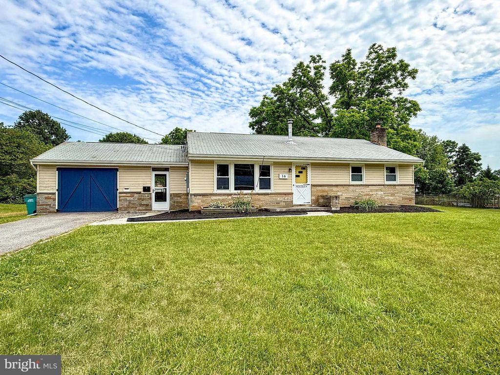 16 FORD AVE, Boonsboro, MD 21713