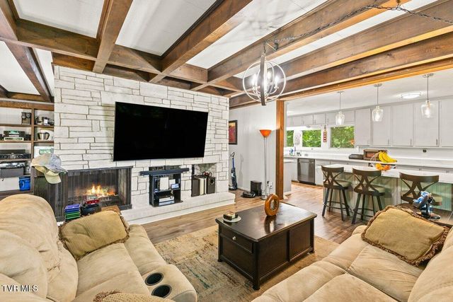 2 Wanee Court, Johnson City, TN 37601
