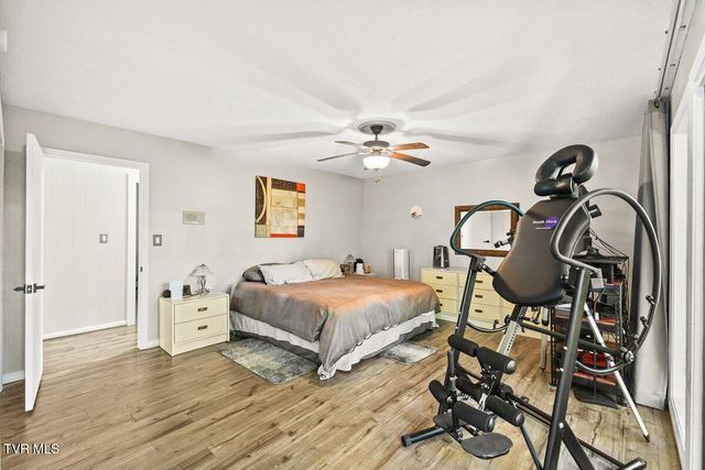 2 Wanee Court, Johnson City, TN 37601