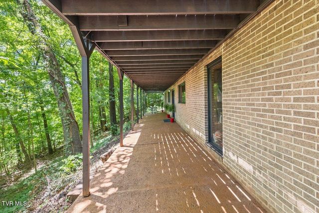 2 Wanee Court, Johnson City, TN 37601