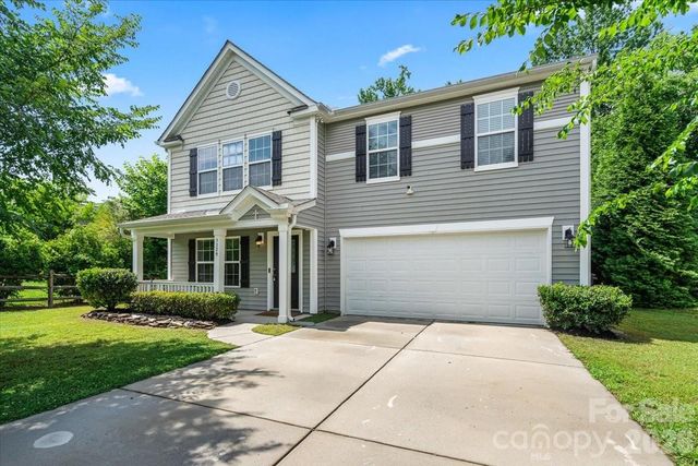 5229 Hawkins Meadow Court, Charlotte, NC 28213