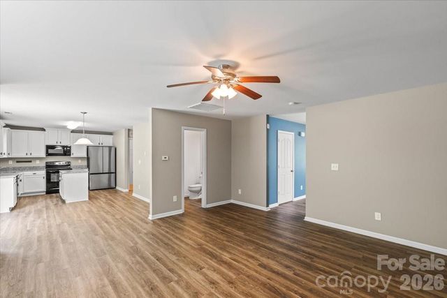 5229 Hawkins Meadow Court, Charlotte, NC 28213