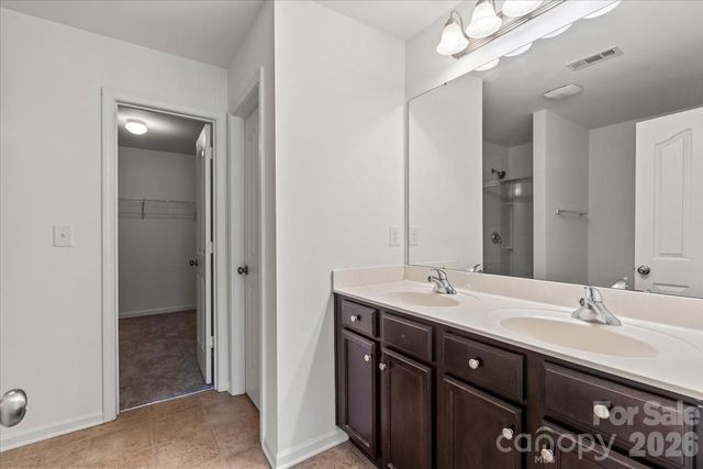 5229 Hawkins Meadow Court, Charlotte, NC 28213