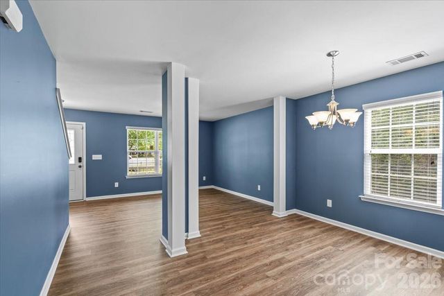 5229 Hawkins Meadow Court, Charlotte, NC 28213