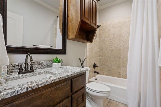 358 Sunland Park, Robinson, TX 76706