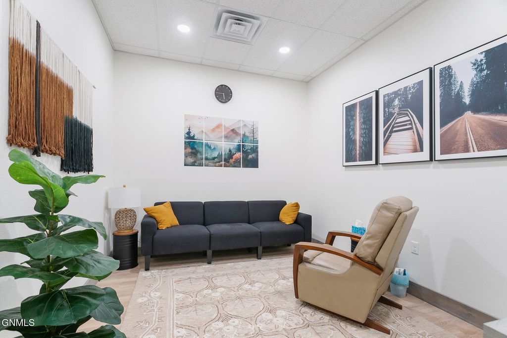 3210 27th Street W, Williston, ND 58801 photo 8