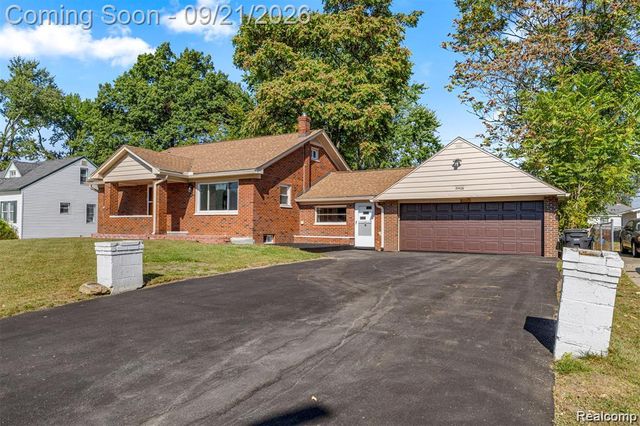 35408 Farragut Avenue, Westland, MI 48186