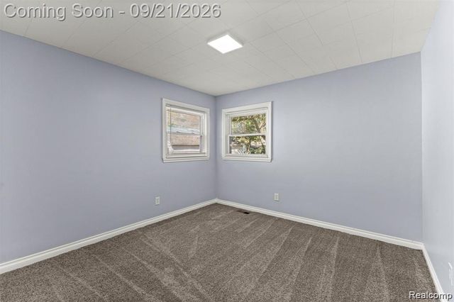 35408 Farragut Avenue, Westland, MI 48186