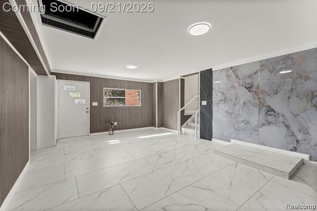 35408 Farragut Avenue, Westland, MI 48186