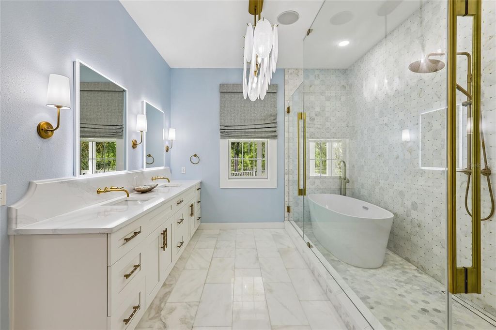 Image 29 of property listing at 8410 KENAVIS PLACE, Odessa, FL 33556