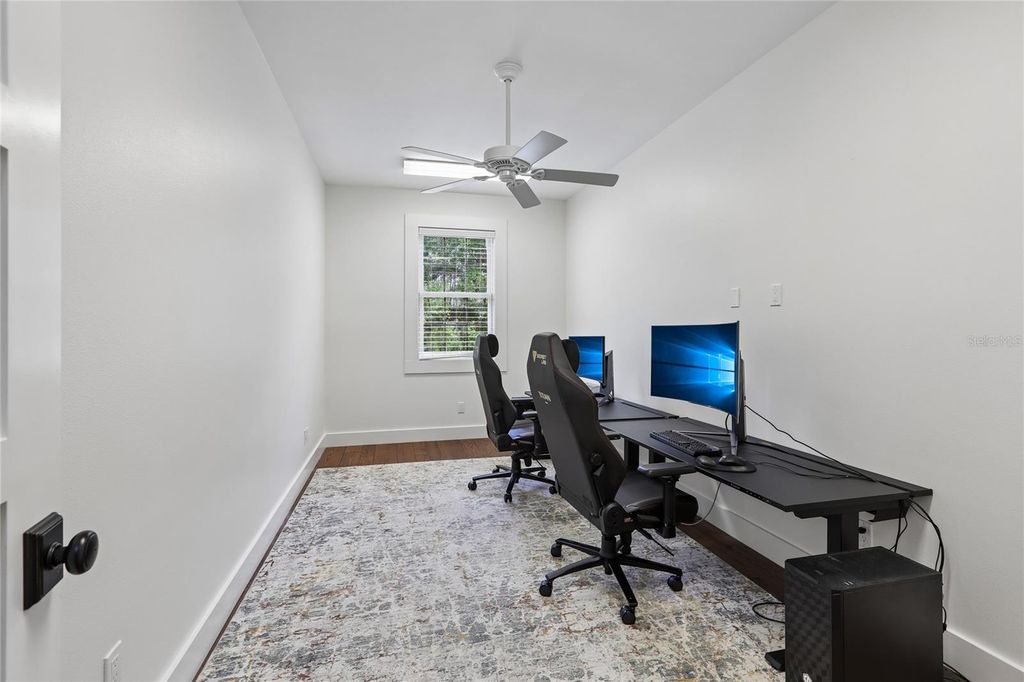 Image 43 of property listing at 8410 KENAVIS PLACE, Odessa, FL 33556