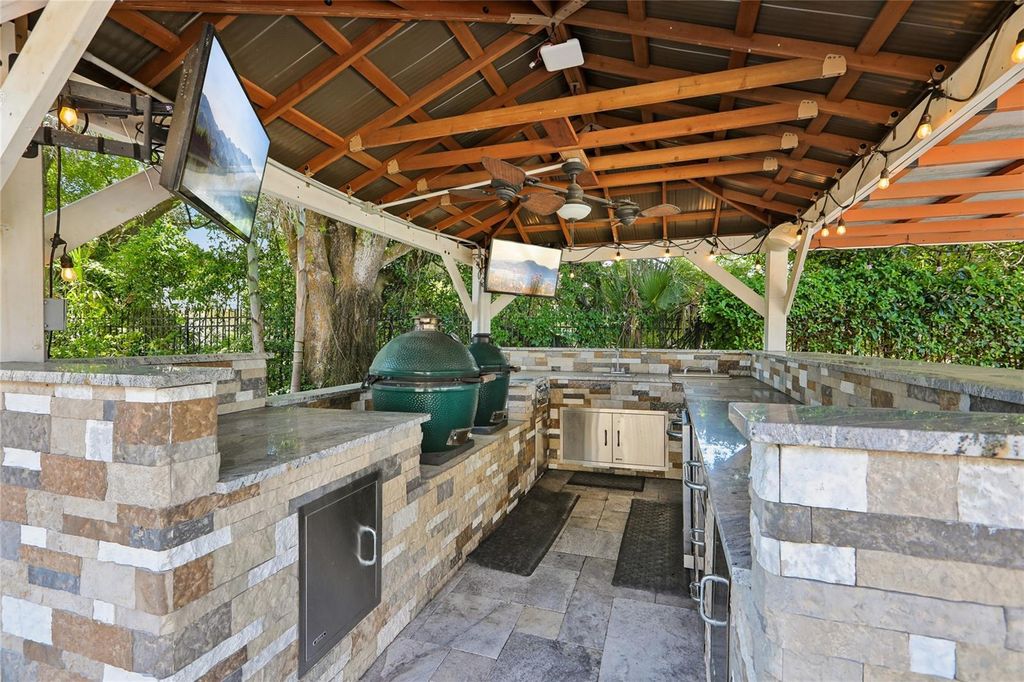 Image 66 of property listing at 8410 KENAVIS PLACE, Odessa, FL 33556