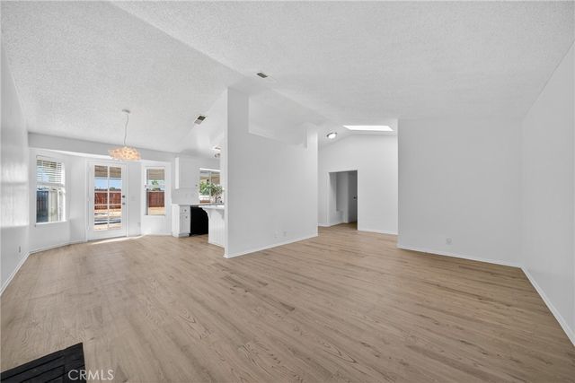 13921 Pheasant Knoll, Moreno Valley, CA 92553