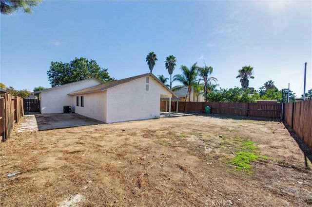 13921 Pheasant Knoll, Moreno Valley, CA 92553