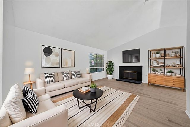 13921 Pheasant Knoll, Moreno Valley, CA 92553