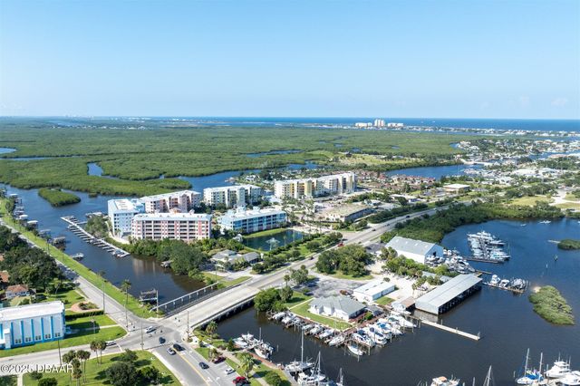 1 Riverwalk Dr Unit 402, New Smyrna Beach, FL 32169