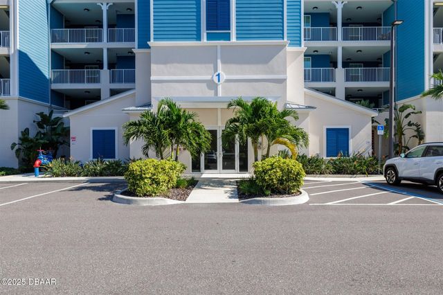 1 Riverwalk Dr Unit 402, New Smyrna Beach, FL 32169