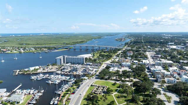 1 Riverwalk Dr Unit 402, New Smyrna Beach, FL 32169