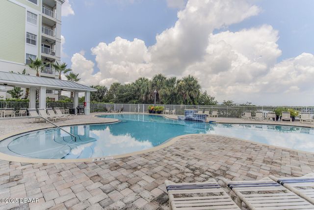 1 Riverwalk Dr Unit 402, New Smyrna Beach, FL 32169