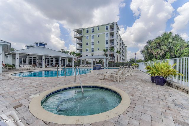 1 Riverwalk Dr Unit 402, New Smyrna Beach, FL 32169