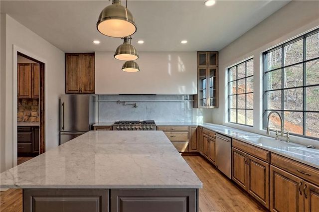 416 Winding View, Clayton, GA 30525