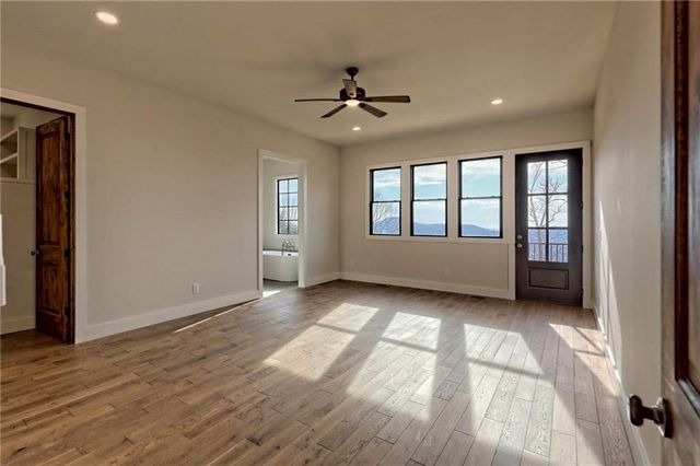 416 Winding View, Clayton, GA 30525