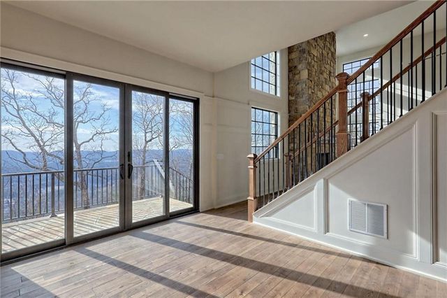 416 Winding View, Clayton, GA 30525
