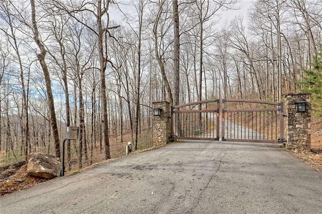 416 Winding View, Clayton, GA 30525