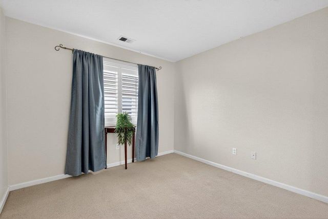 730 Calais Drive, Hollister, CA 95023