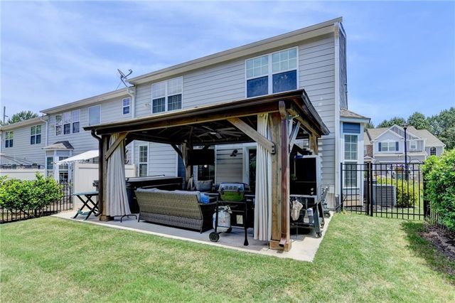 3329 Castleberry Village Circle, Cumming, GA 30040